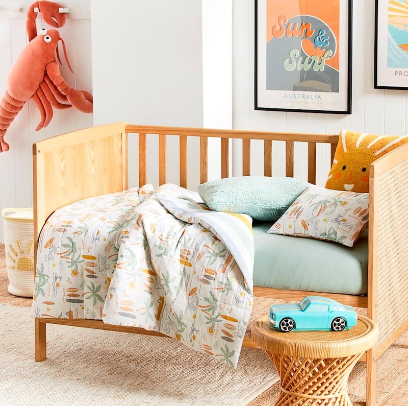 Surf Break White Quilted Cot Duvet Cover Set