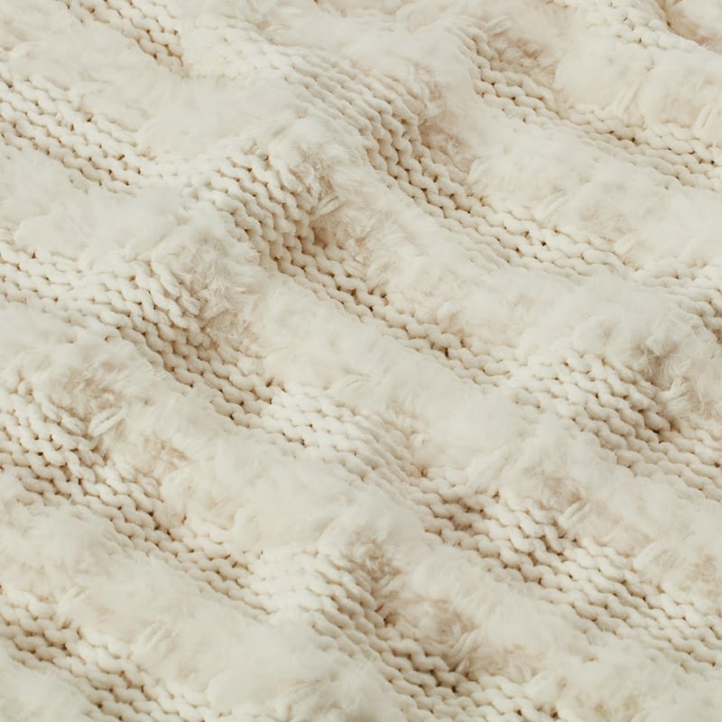 Coco Chenille Cream Throw 