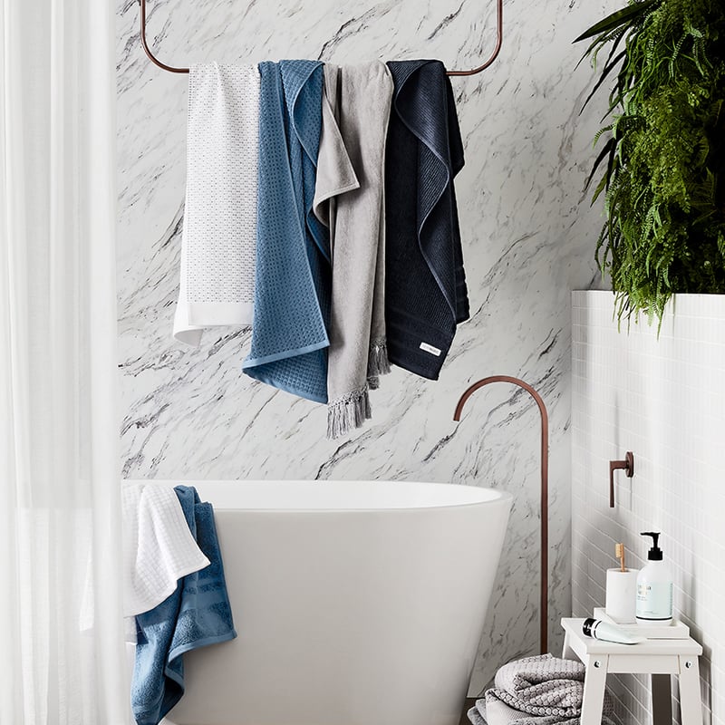 European Collection Luxe Velour Towels Deep Rose