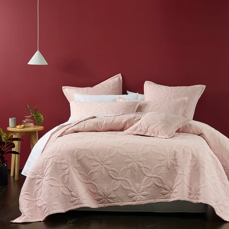 Krystal Coverlet Set Blush
