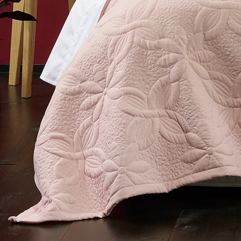 Krystal Coverlet Set Blush