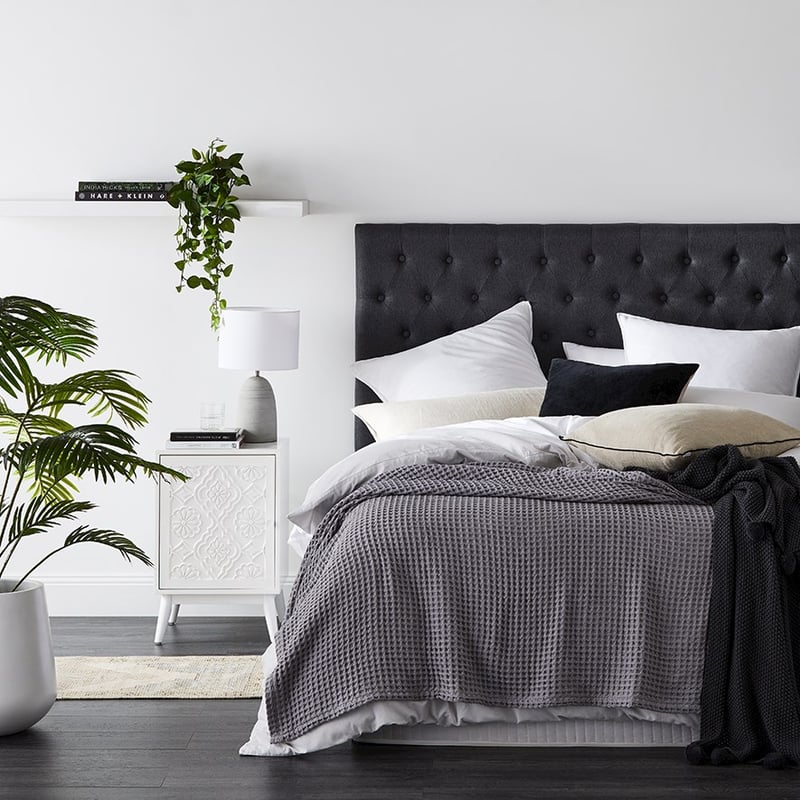 European Collection Turkish Cotton Grey Marle Waffle Blanket