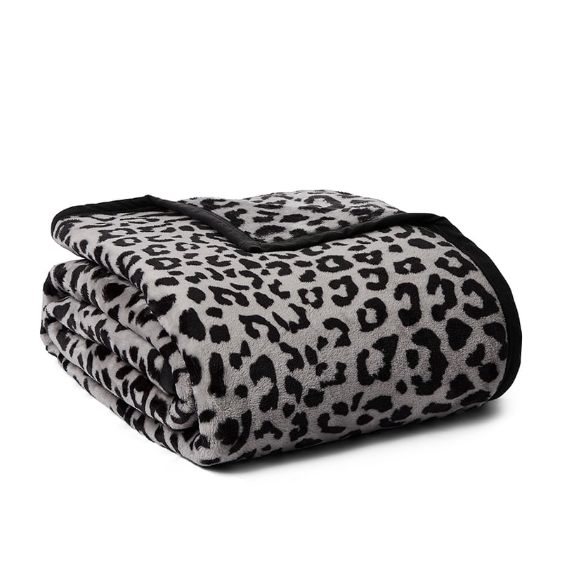 Ultrasoft Leopard Blanket