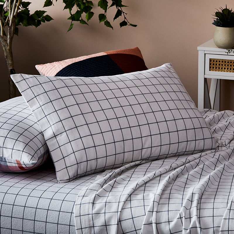 Printed Flannelette Grid Sheet Set