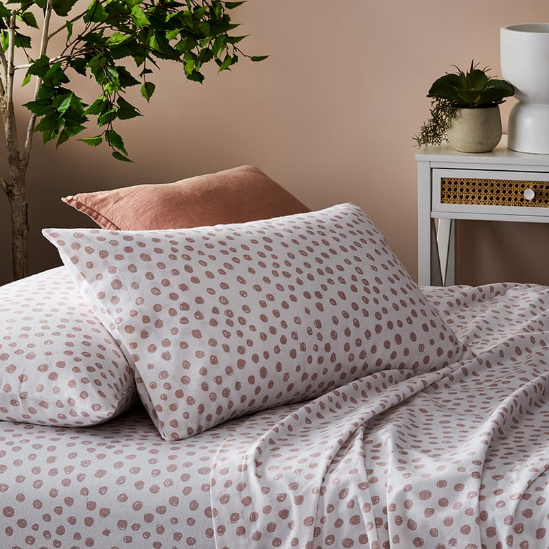 Printed Flannelette Pink Spot Sheet Set
