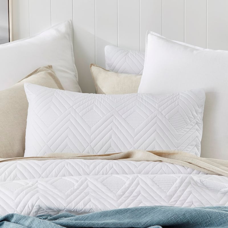 Aiden White Quilted Microfibre Quilt Cover Set