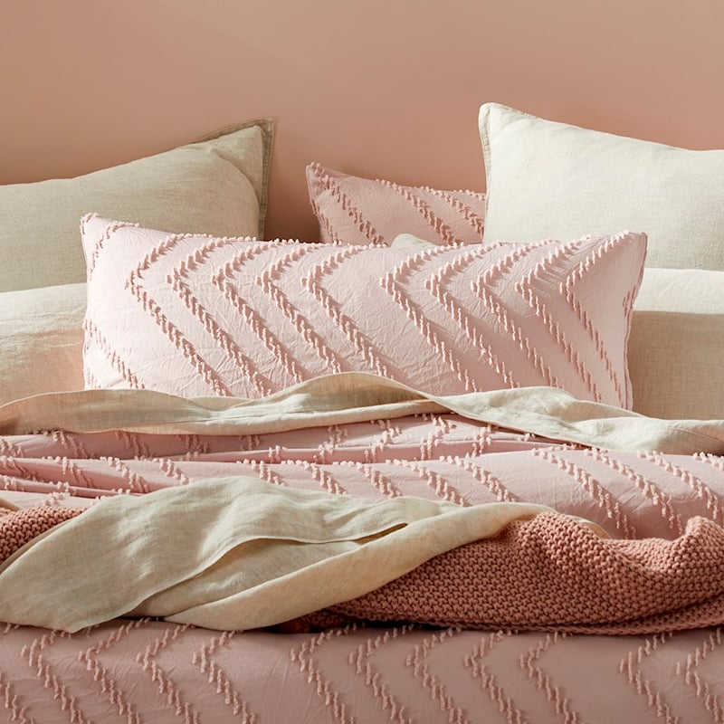 Aztec Microfibre Pink Quilt Cover Set