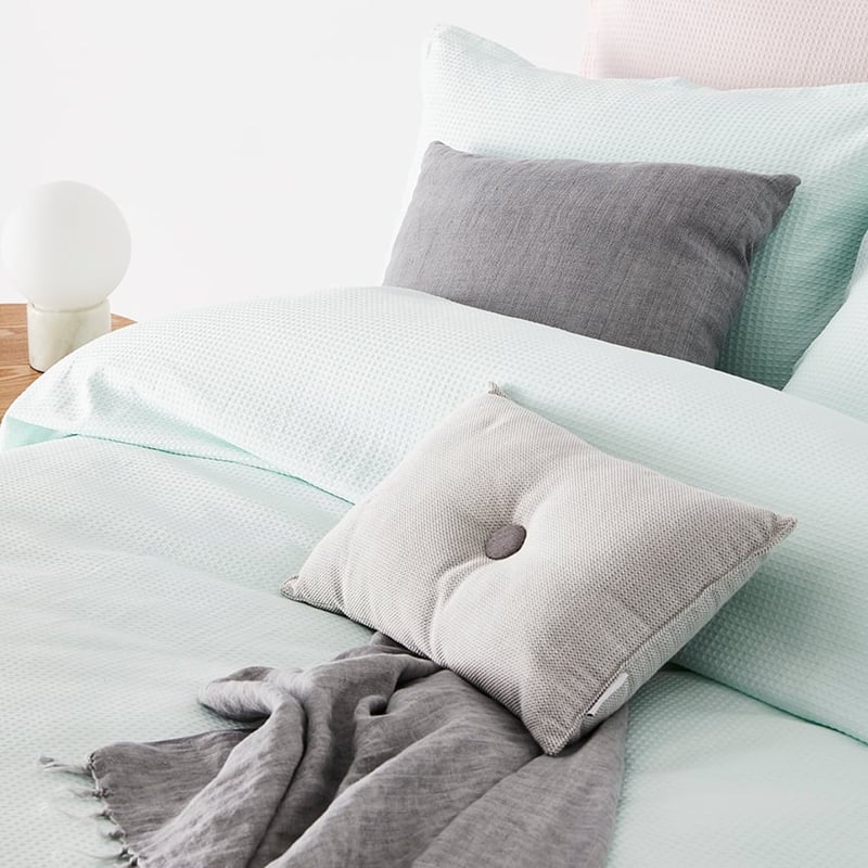Riley Quilt Cover Set Mint