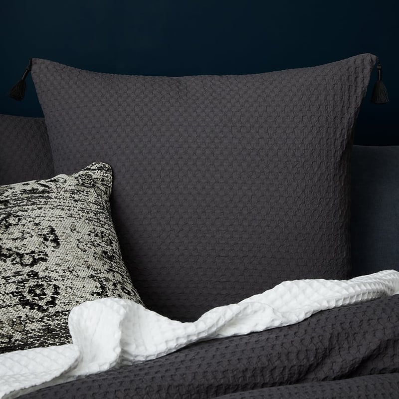 Pip Quilt Cover Set Grey