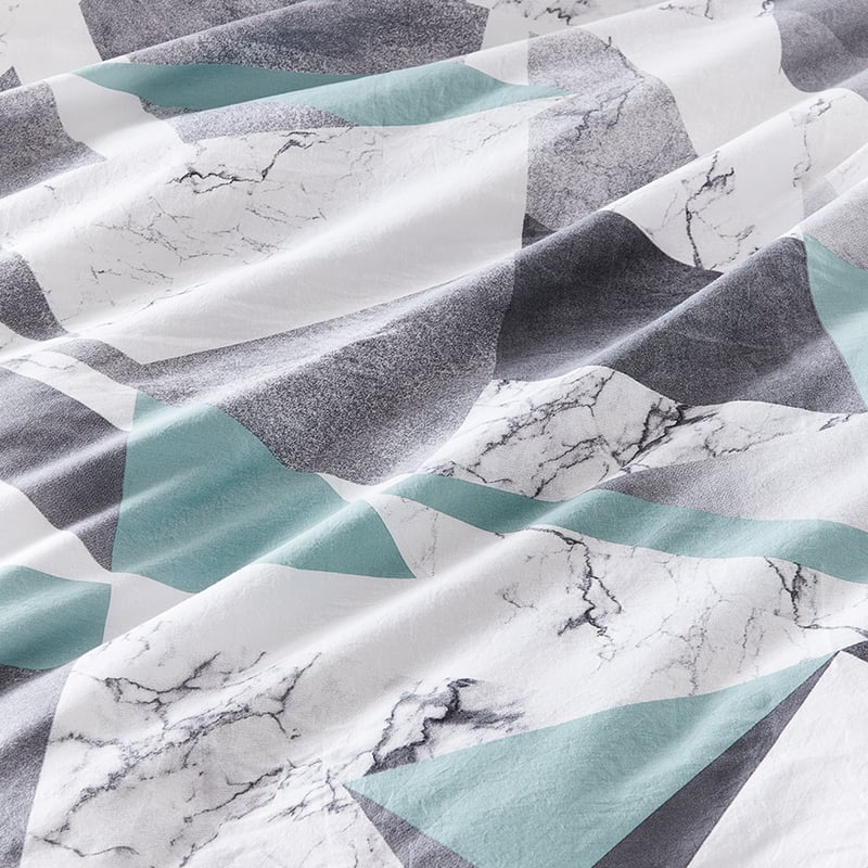 Carrara Marble White Quilt Cover Set