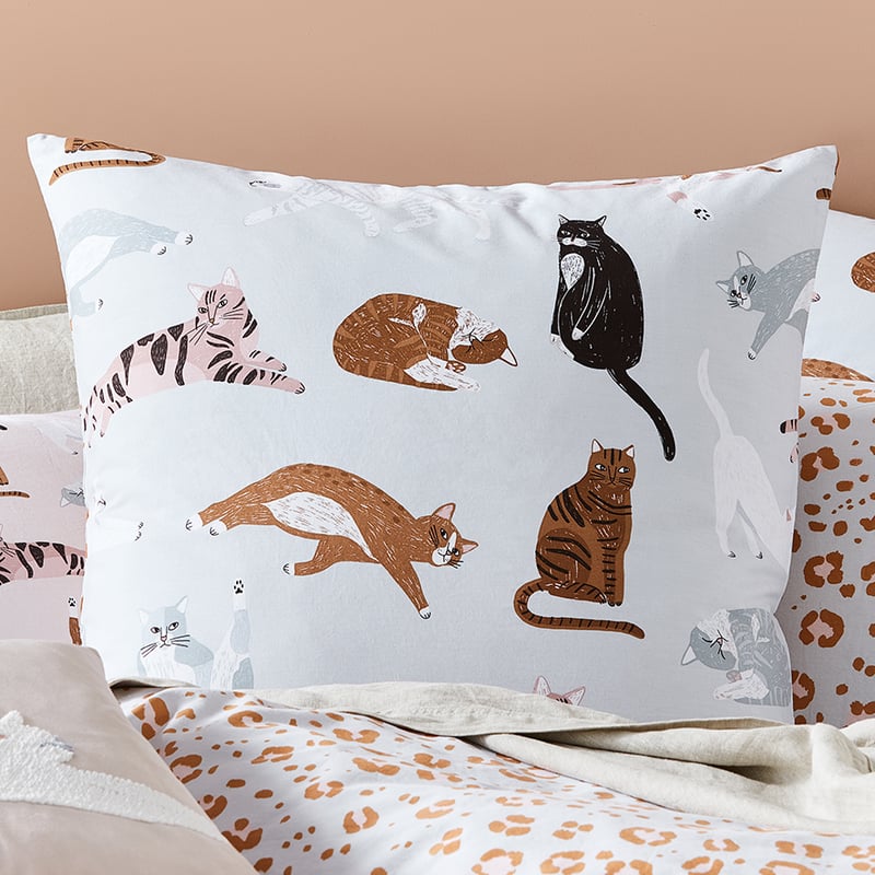 Trixie Blue Pillowcase