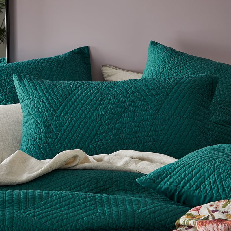 Kaito Quilted Bottle Green Pillowcase