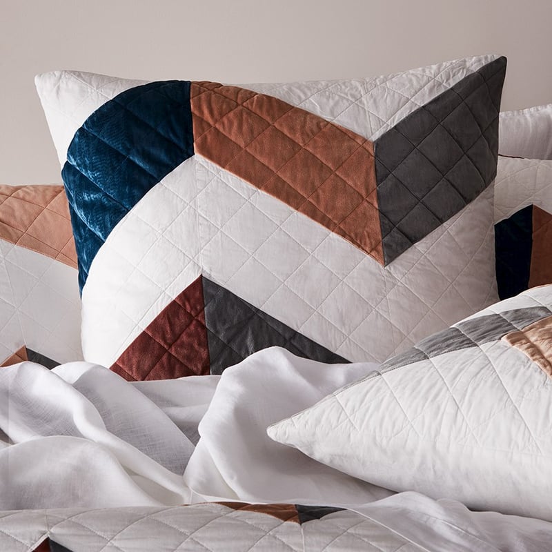 Rebecca Judd Loves Anais Velvet Quilted Quilt Cover