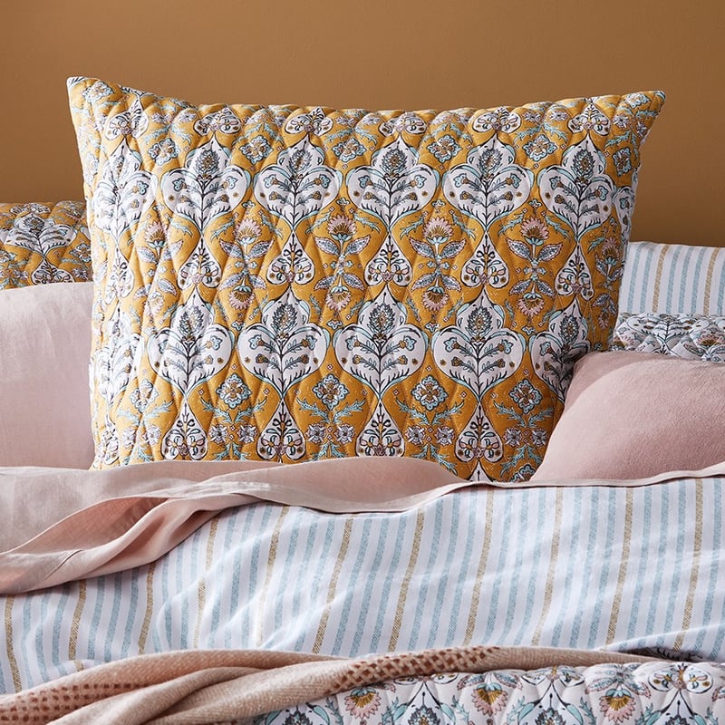 Maddie Quilted Multi Quilt Cover