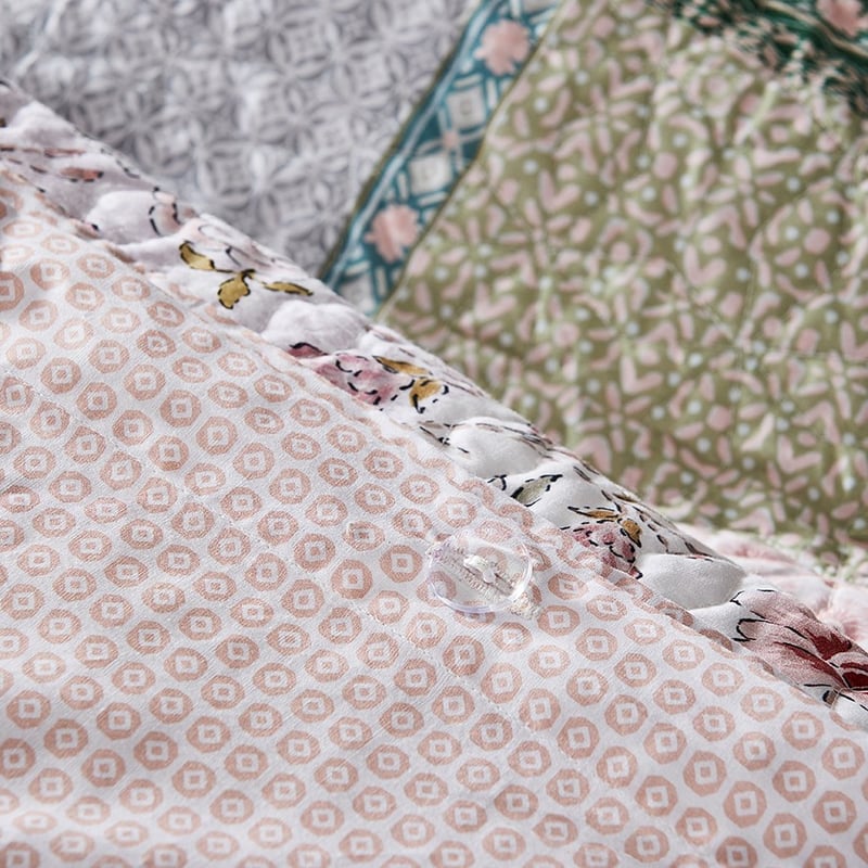Kichi Quilted Multi Quilt Cover