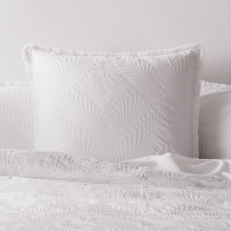 Nahla Matelasse White Quilt Cover
