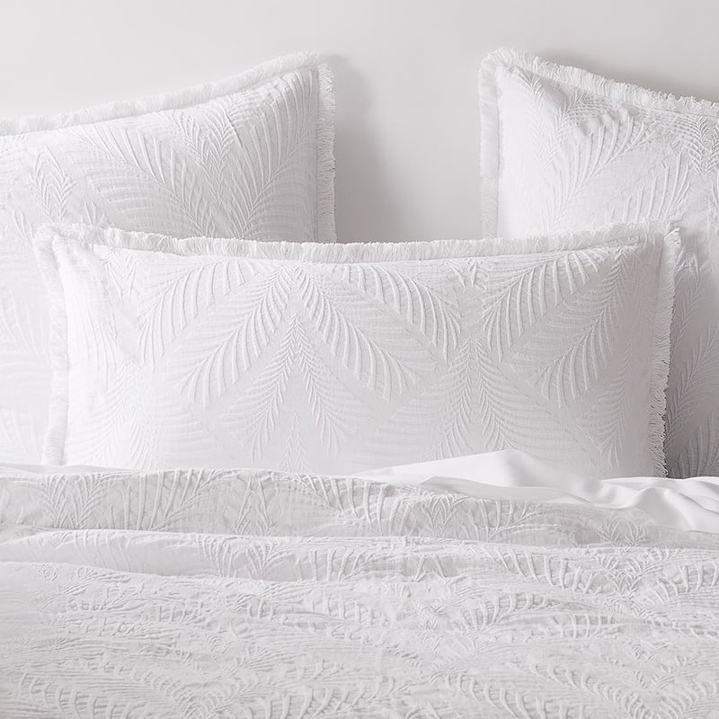 Nahla Matelasse White Quilt Cover