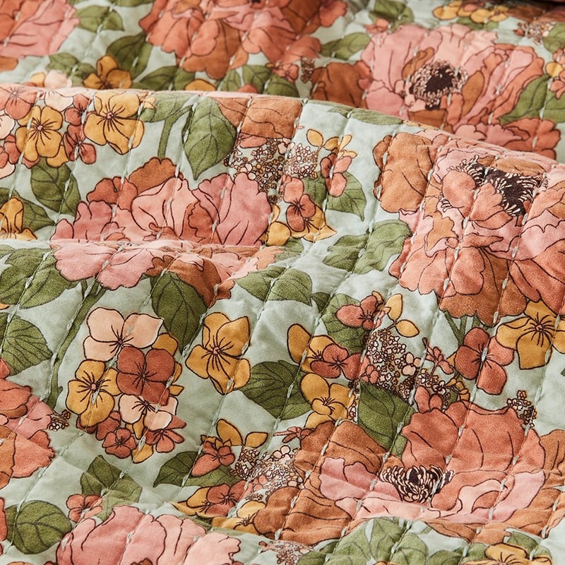 Nancy Quilted Multi Quilt Cover