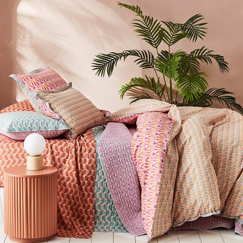 Mumbai Hot Pink Quilt Cover Set