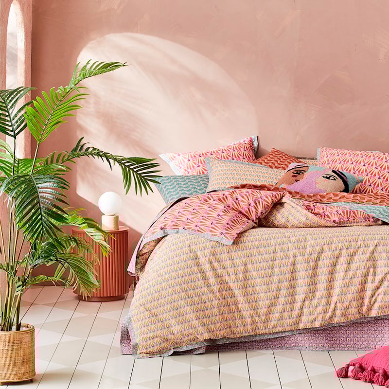 Mumbai Hot Pink Quilt Cover Set