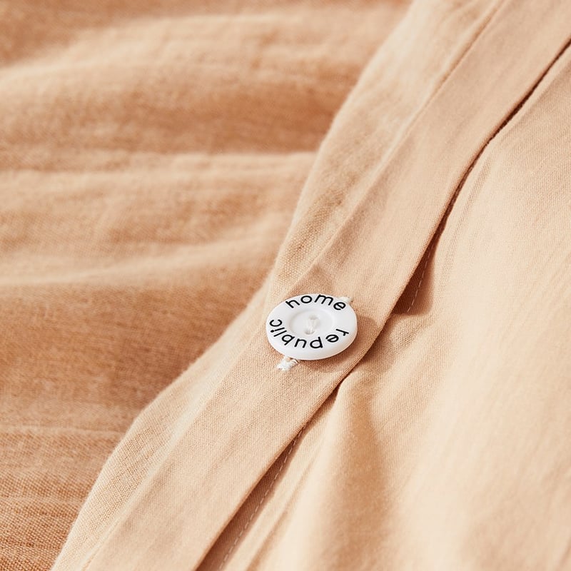 Kakadu Desert Peach Quilt Cover