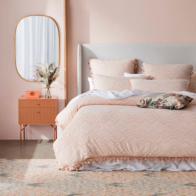 Cleo Tassel Quilt Cover 
