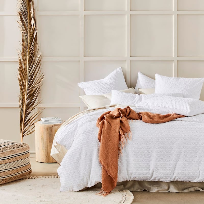 Miley Jacquard White Quilt Cover Set