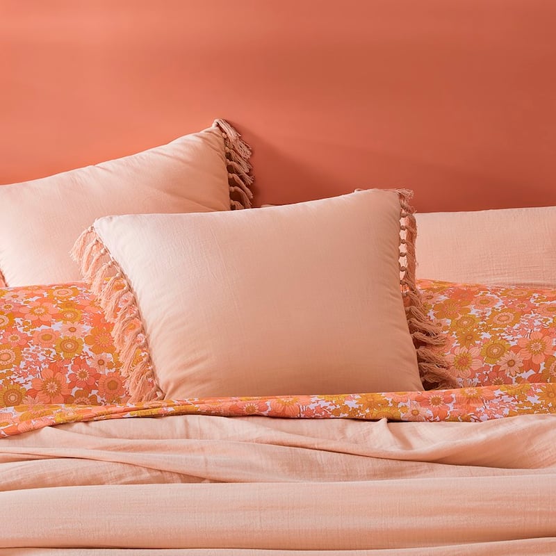 Erin Tassel Dusty Pink Quilt Cover Set