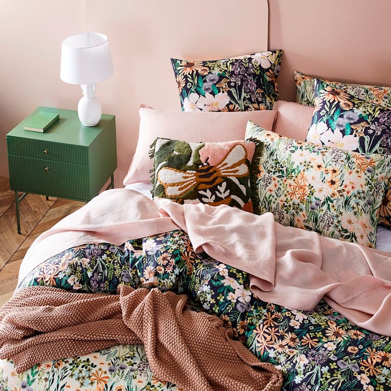 Wild Garden Pale Green Quilt Cover Set