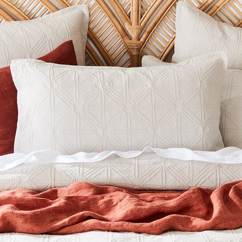 Villa Linen Quilt Cover