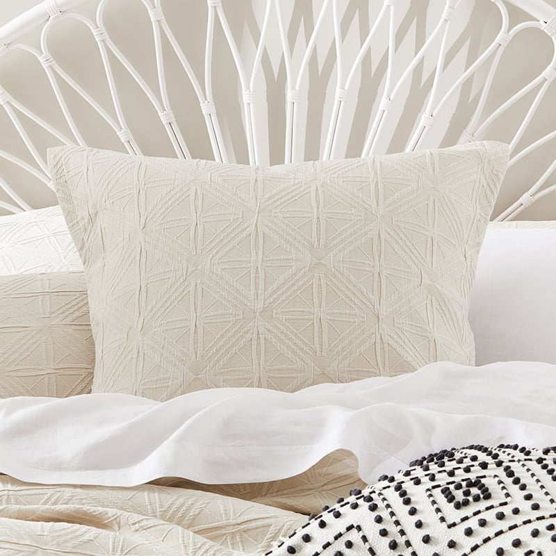 Villa Oatmeal Quilt Cover