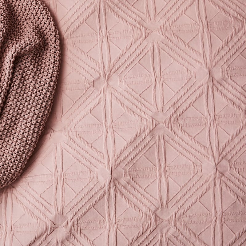 Villa Matelasse Quilt Cover Pink