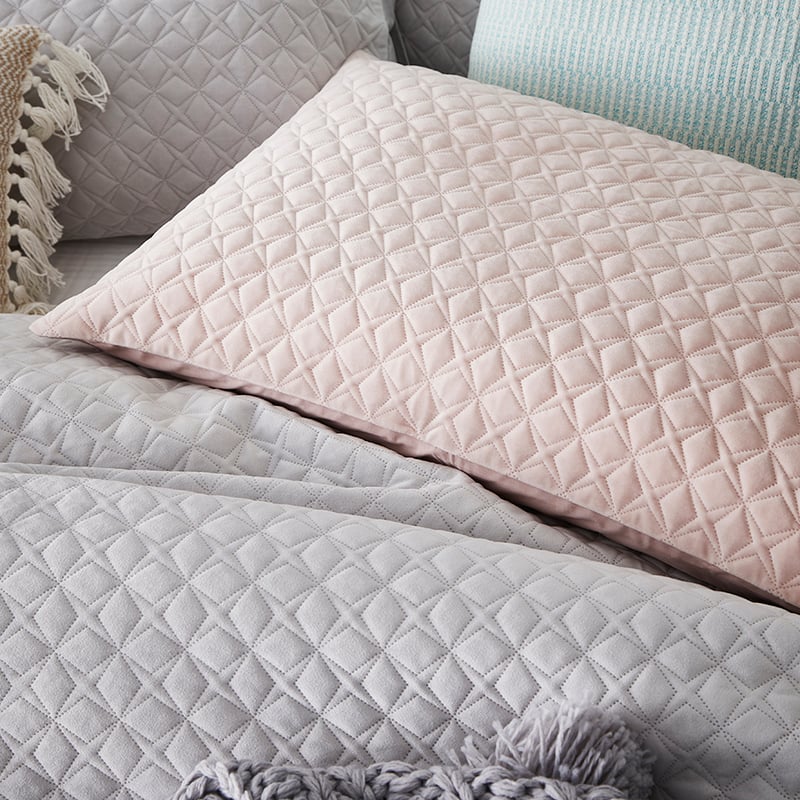 Duke Quilted Velvet Quilt Cover Silver