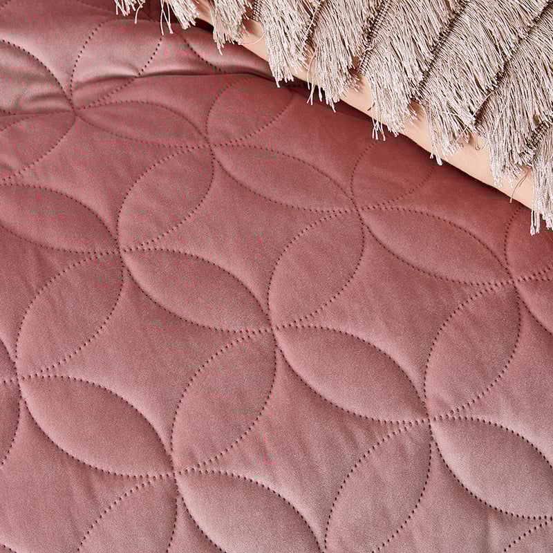Gigi Quilted Velvet Quilt Cover Lotus