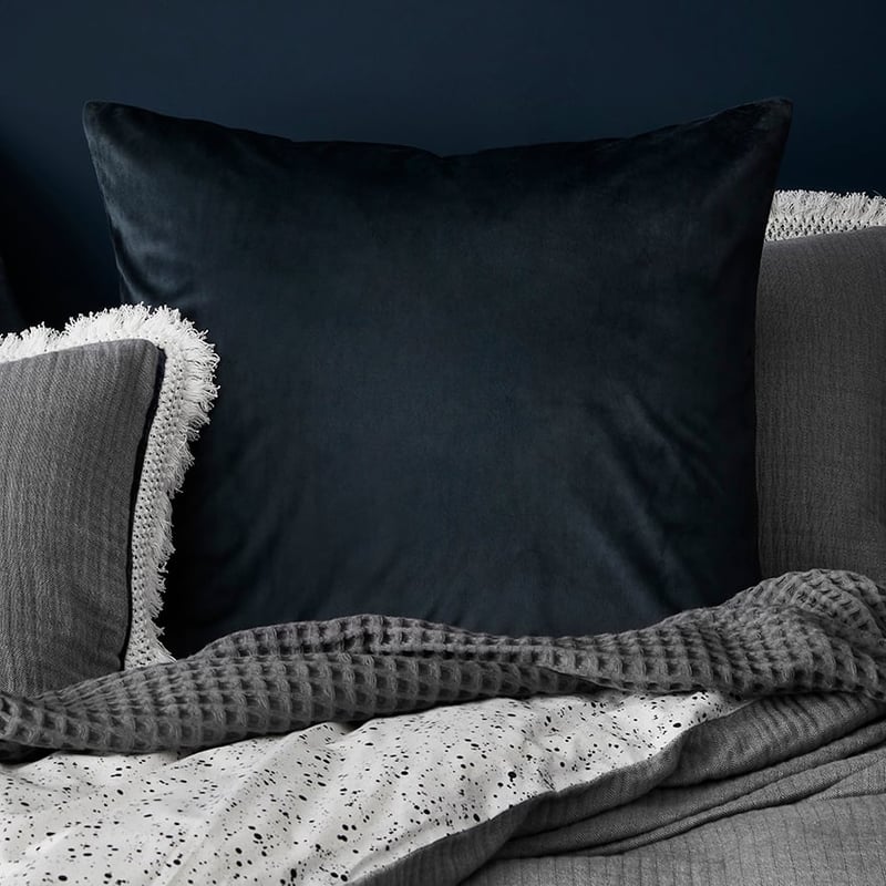 Manya Quilt Cover in Coal