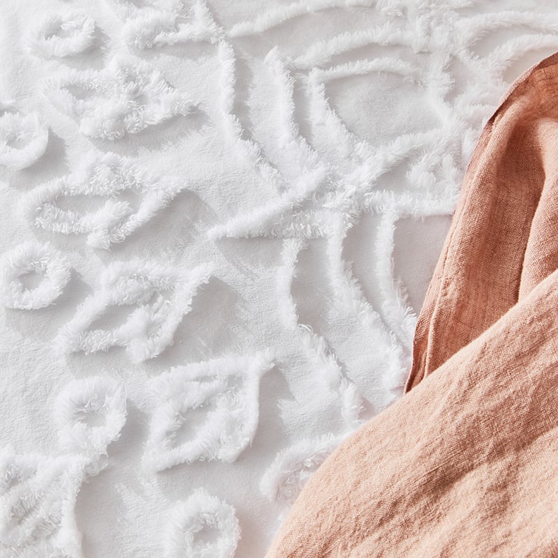 Nirvana White Quilt Cover