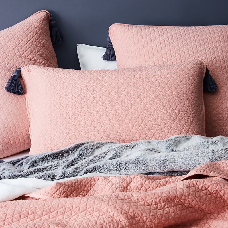 Bristol Quilted Coverlet in Blush
