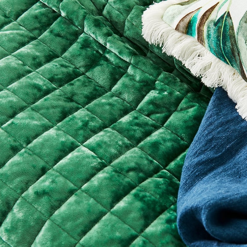 York Quilted Velvet Quilt Cover Jungle Green