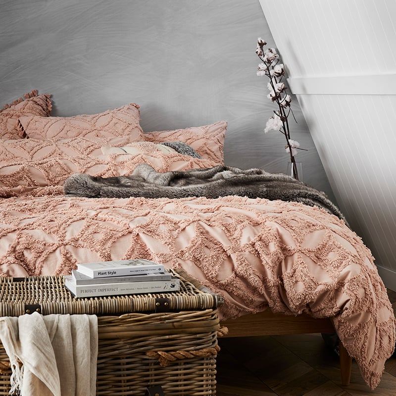 Armani Quilt Cover Pink