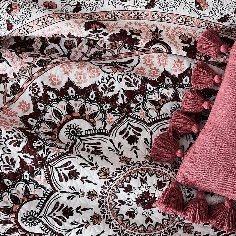 Soleil Quilted Quilt Cover Berry