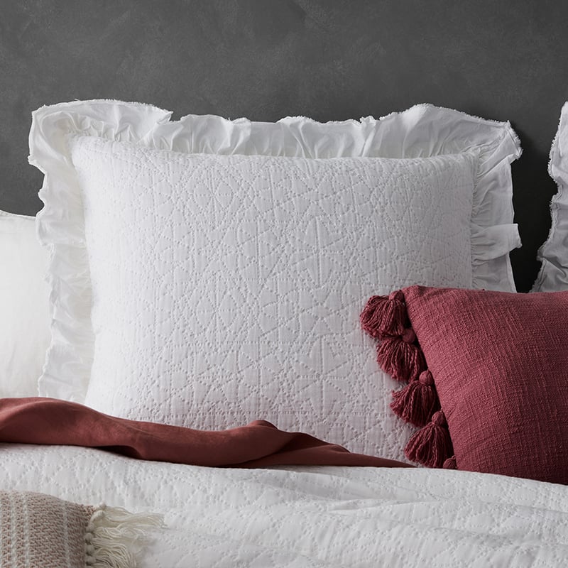 European Wanderlust Quilt Cover in Snow