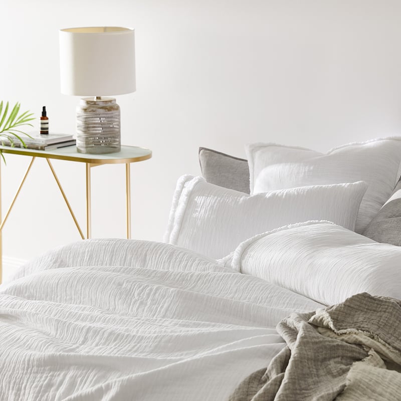 European Collection Cleo Snow Quilt Cover