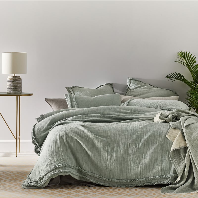 European Collection Cleo Stem Quilt Cover