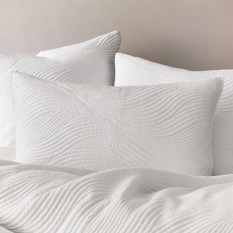 Ripple Quilted Quilt Cover White