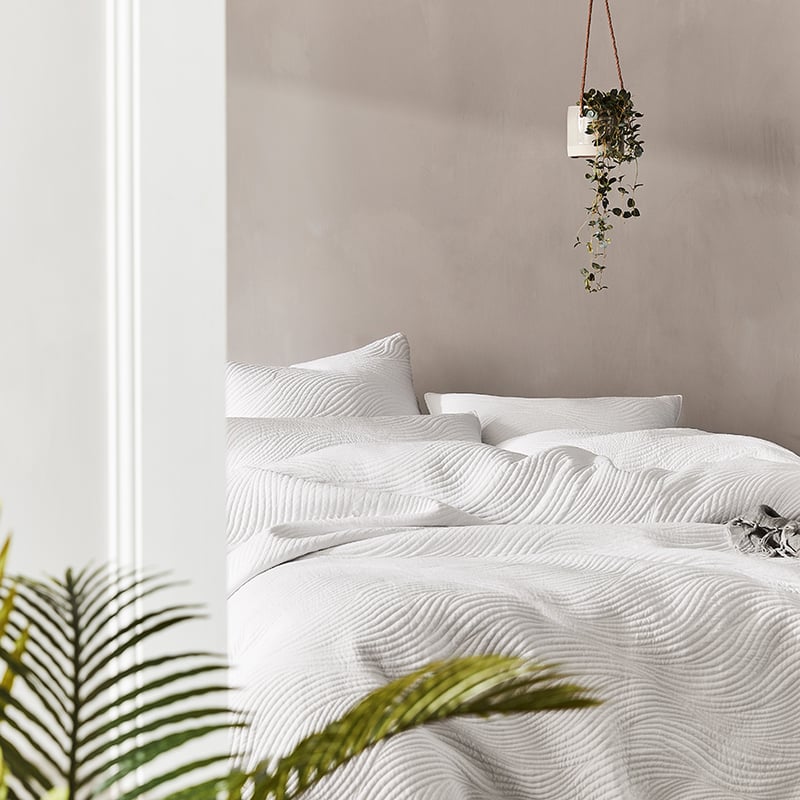 Ripple Quilted Quilt Cover White