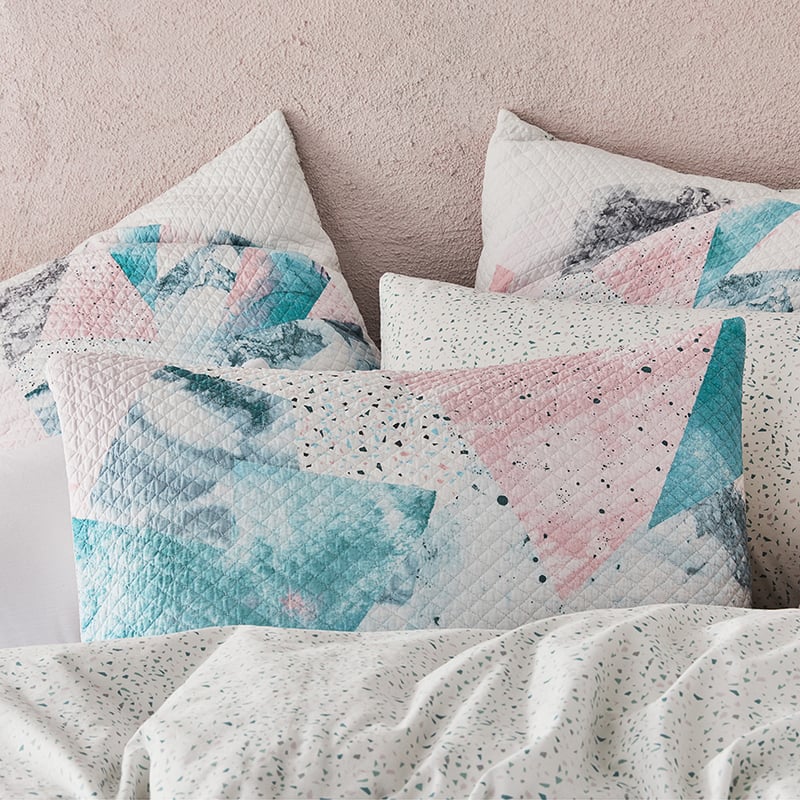 Colorado Quilted Quilt Cover in Blue