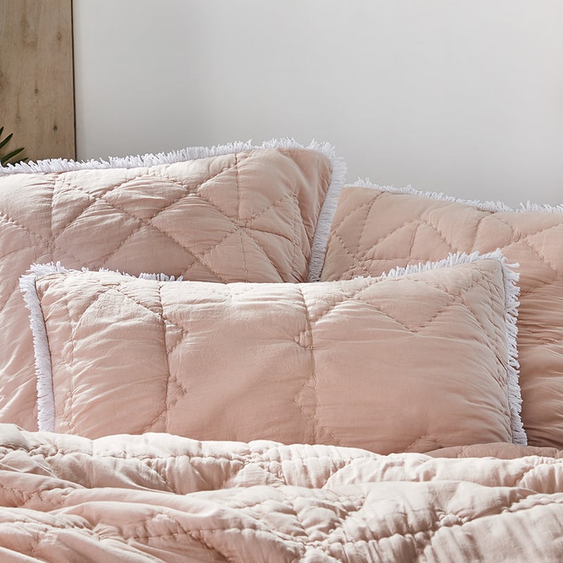 Amelie Quilted Pale Pink Quilt Cover