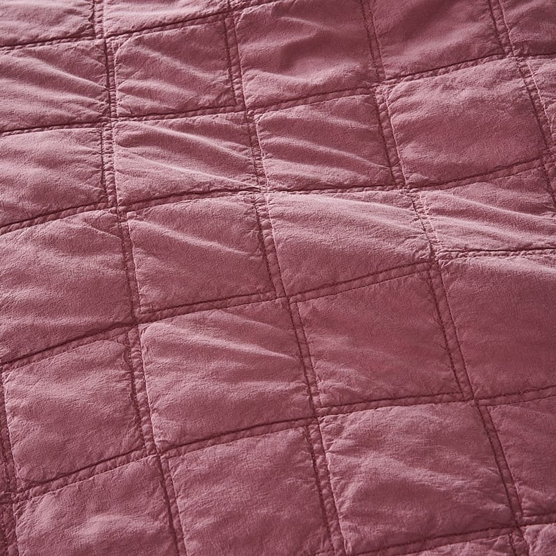 Stonewashed Cotton Berry Quilted Coverlet 