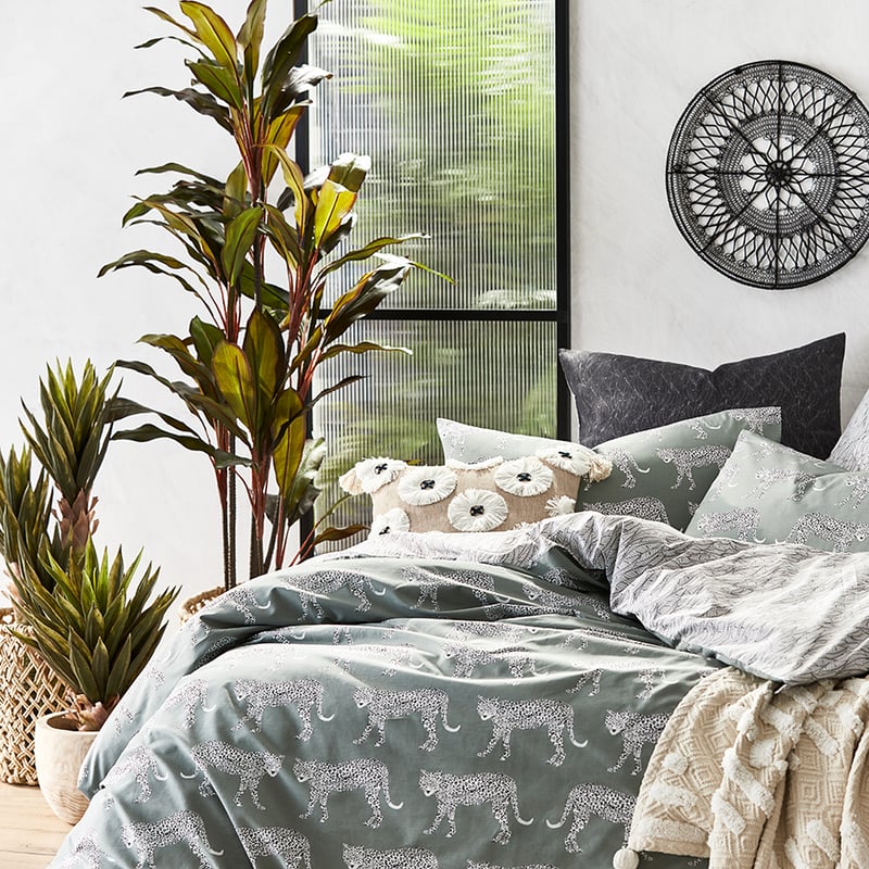 Zari Khaki Quilt Cover Set