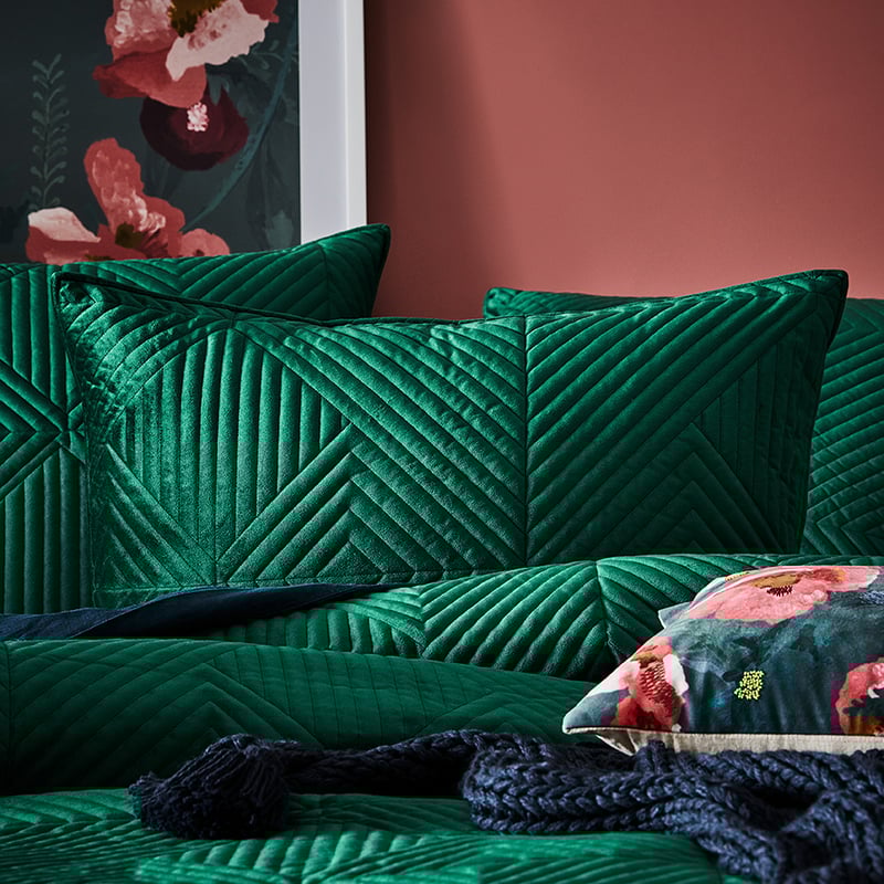 Newport Quilted Velvet Emerald Quilt Cover